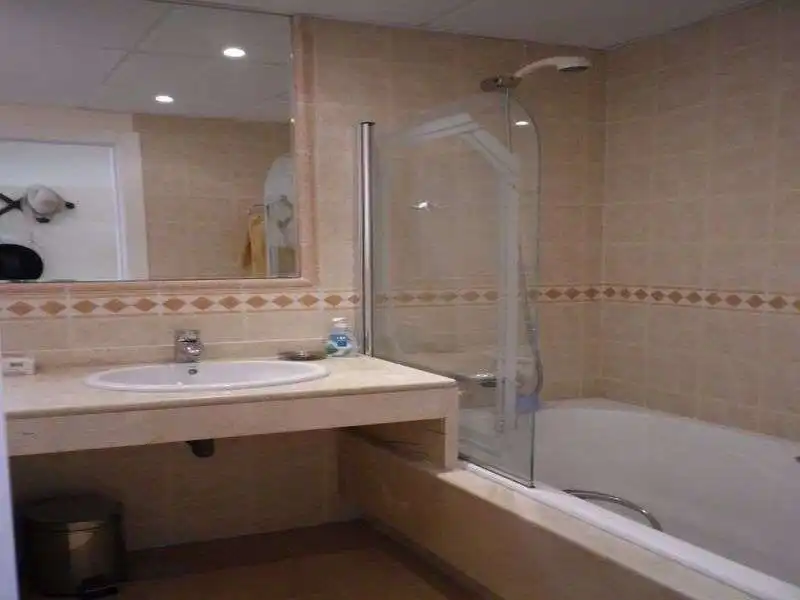 Apartments for sale in Puente Romano