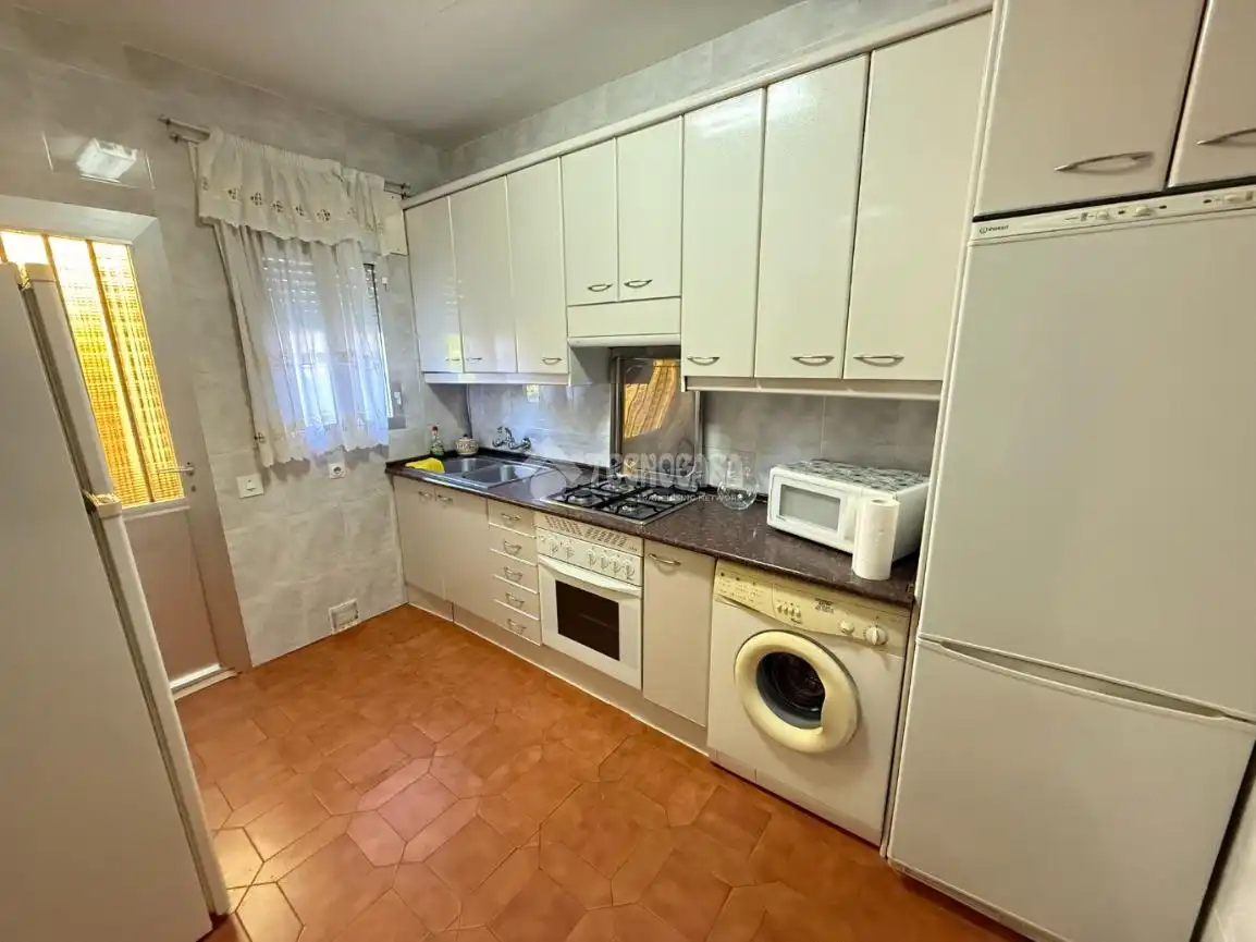 Cocina de Casa adosada en venta en Lucillos con Balcón