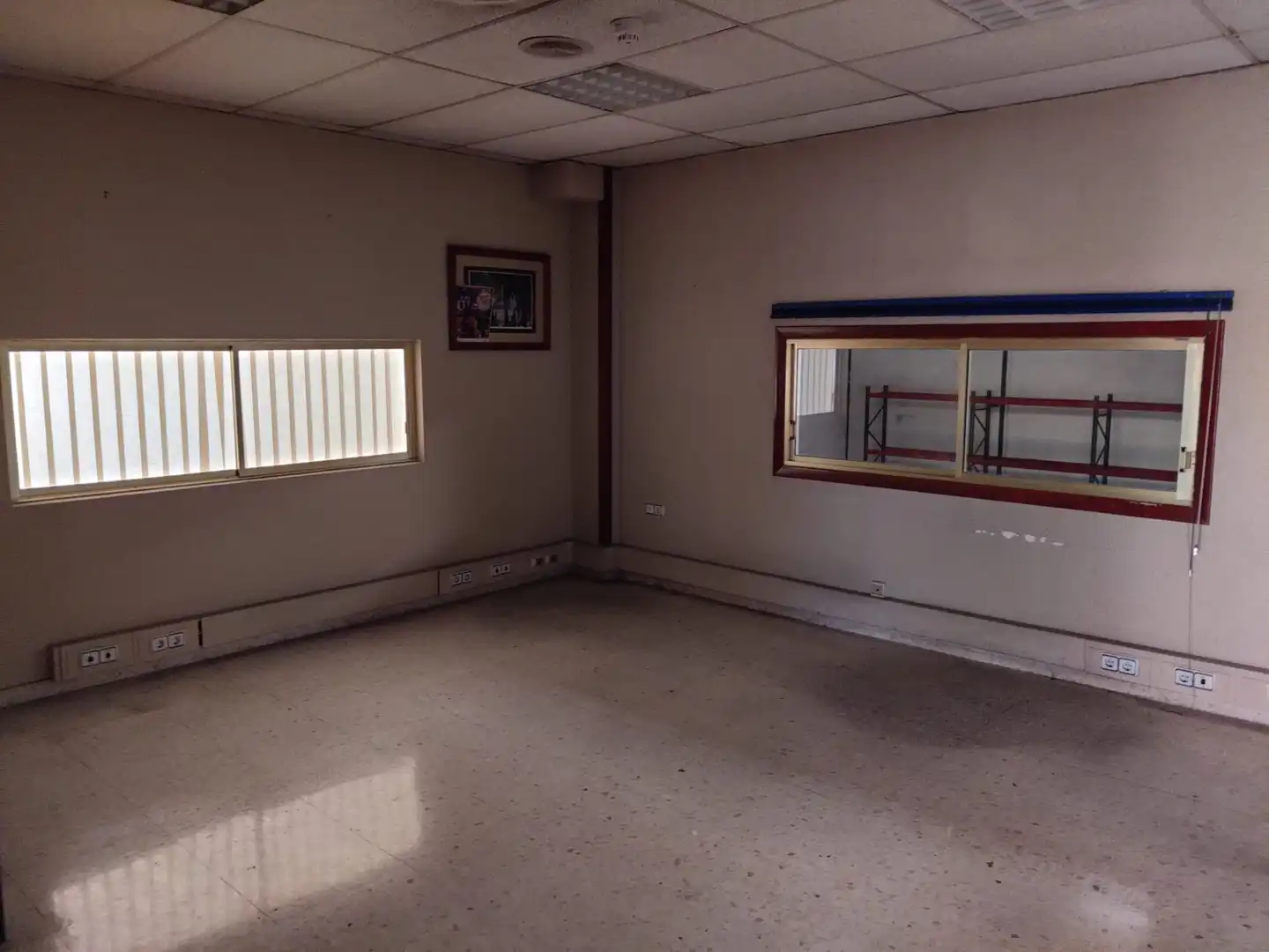Industrial building for sale in Calle Huelma 101, imagen 12