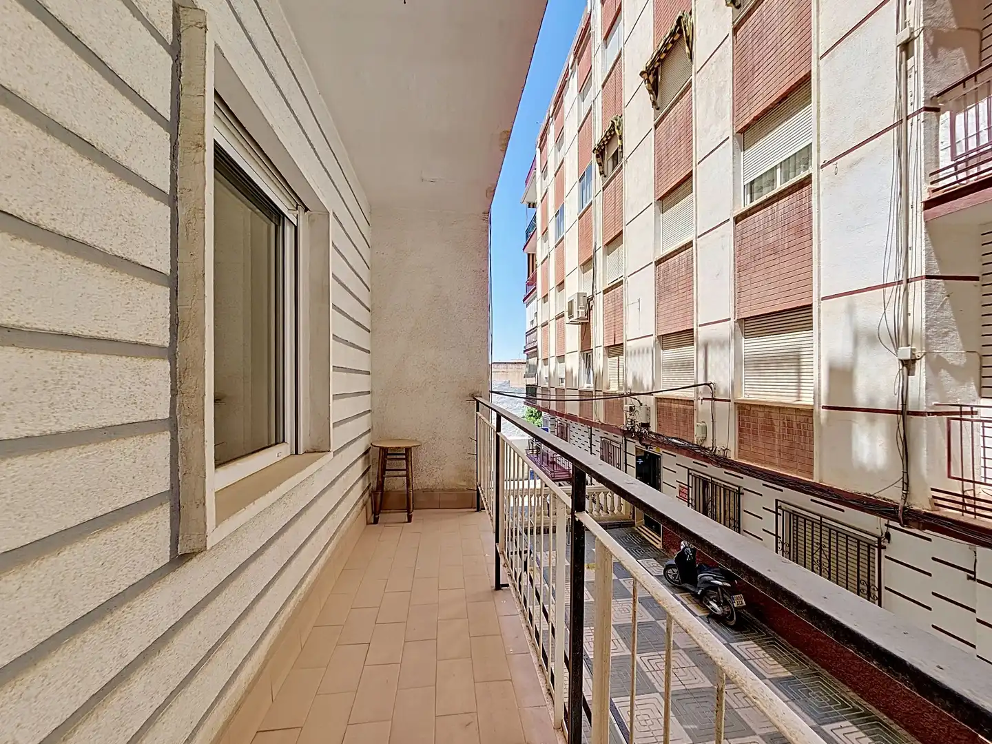 Balcony of Flat for sale in Granada  with Heating