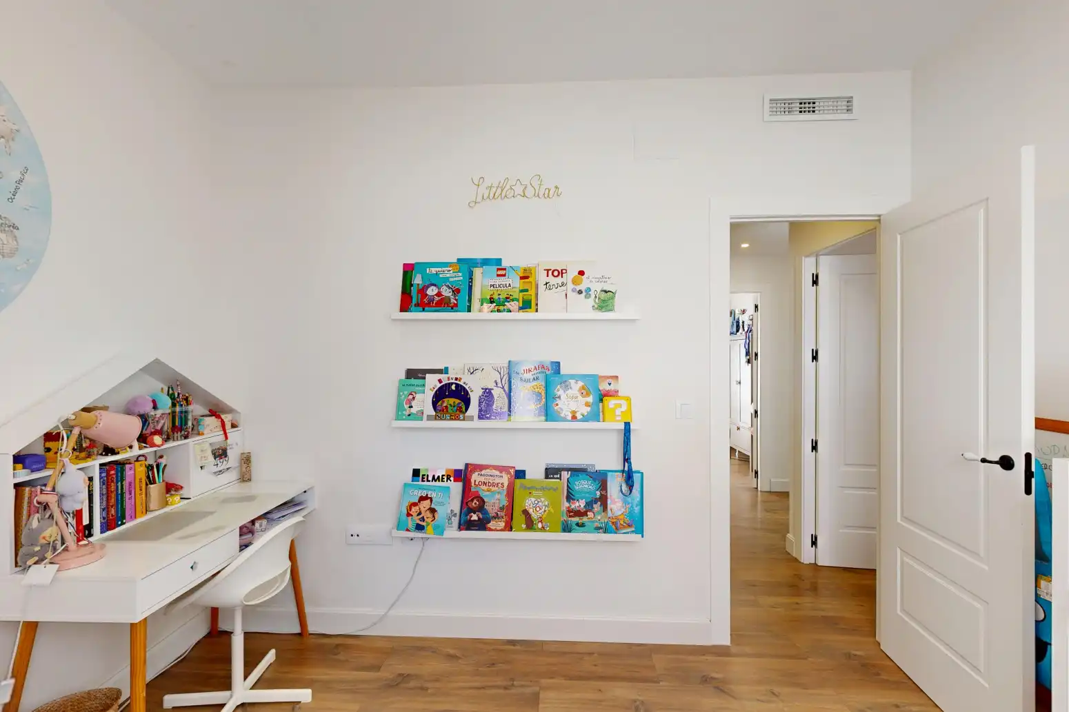 Houses for sale in Cartagena  with Air Conditioner, Parquet flooring and Terrace