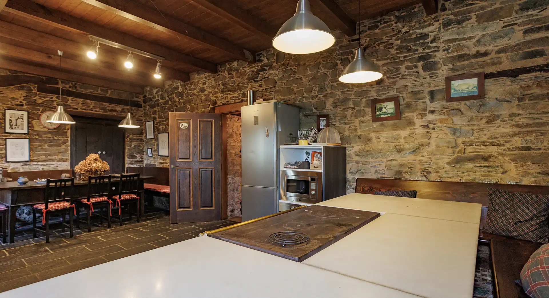 Cuina de Local en venda en A Fonsagrada  amb Moblat