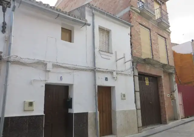 Casa en venta en Fernán-Núñez