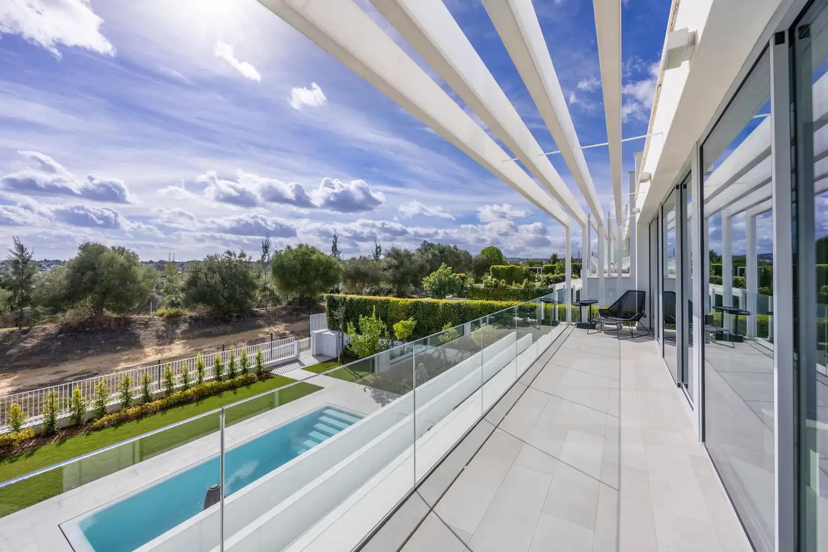 Terrassa de Casa adosada en venda en Sotogrande amb Aire condicionat, Calefacció i Jardí privat