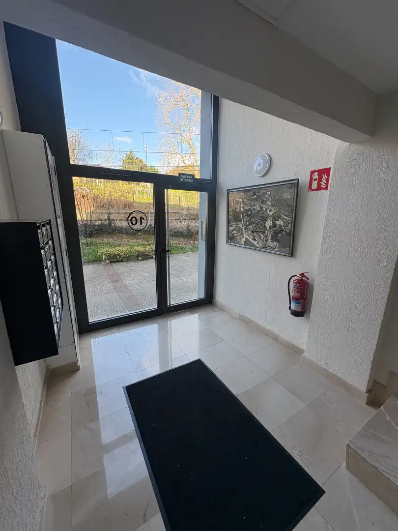 Piso en venta en Zaldibar con Calefacción, Amueblado y Horno