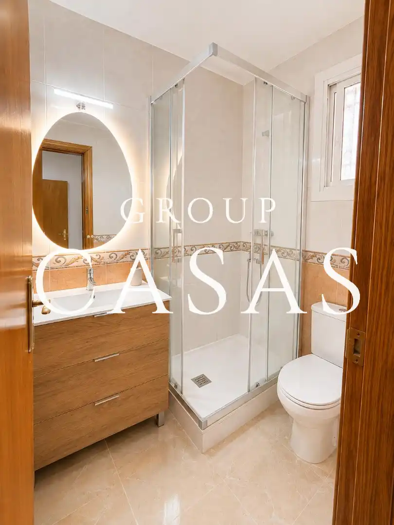 Badezimmer von Wohnung zum Verkauf in L'Hospitalet de Llobregat mit Klimaanlage