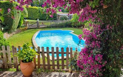 Swimming pool of House or chalet for sale in Oleiros  with Private garden