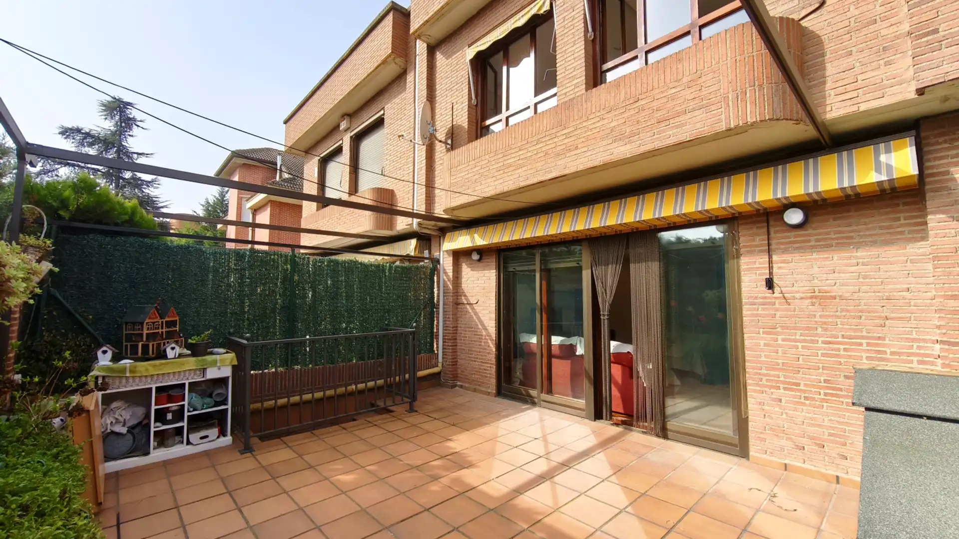 Terraza de Casa o chalet en venta en  Logroño con Calefacción, Jardín privado y Parquet