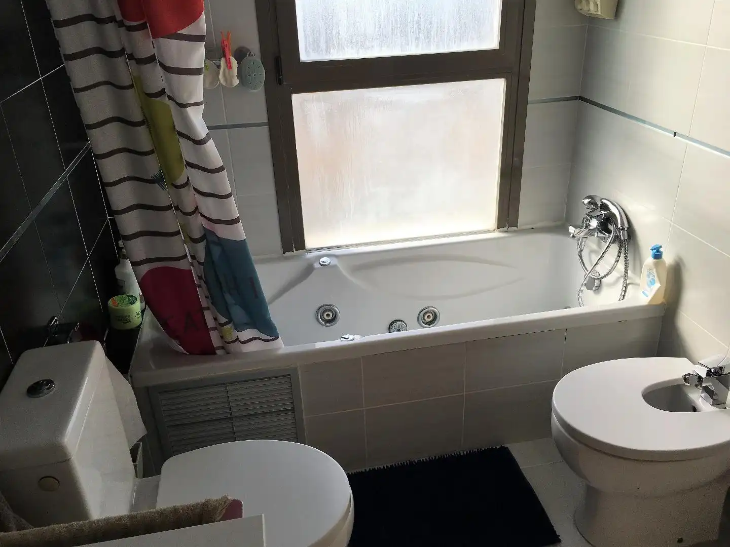 Baño de Dúplex en venta en Albal con Terraza, Trastero y Piscina