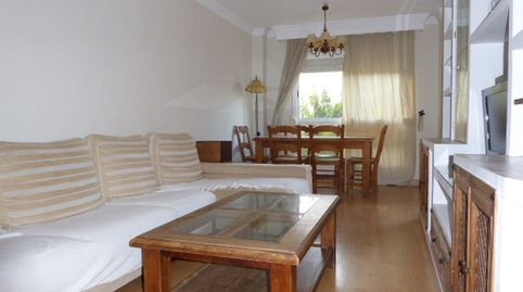 Foto 2 von Wohnung zur Miete in Avenida Plutarco, 71, El Cónsul - Ciudad Universitaria - El Romeral, Málaga Capital