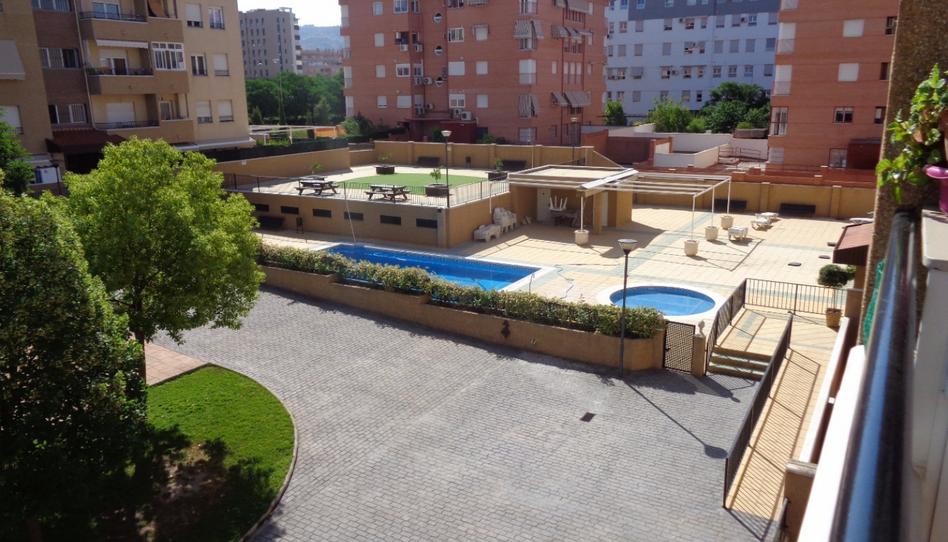 Foto 1 de Piso de alquiler en Avda. Federico Garcia Lorca - Nueva Estación Autobuses, Granada
