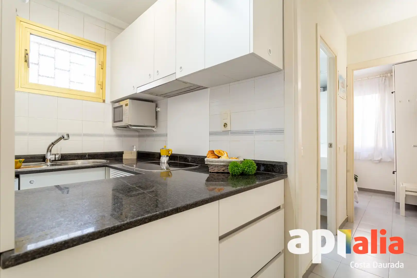 Cocina de Apartamento en venta en Salou con Calefacción y Terraza