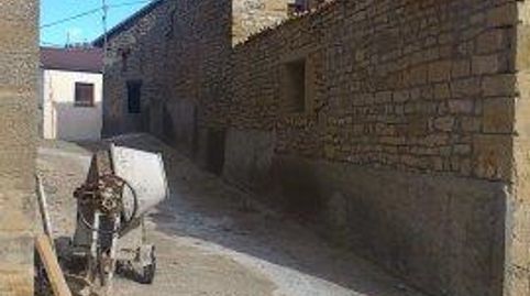 Foto 4 de Casa adosada en venda a Lupiñén-Ortilla, Huesca