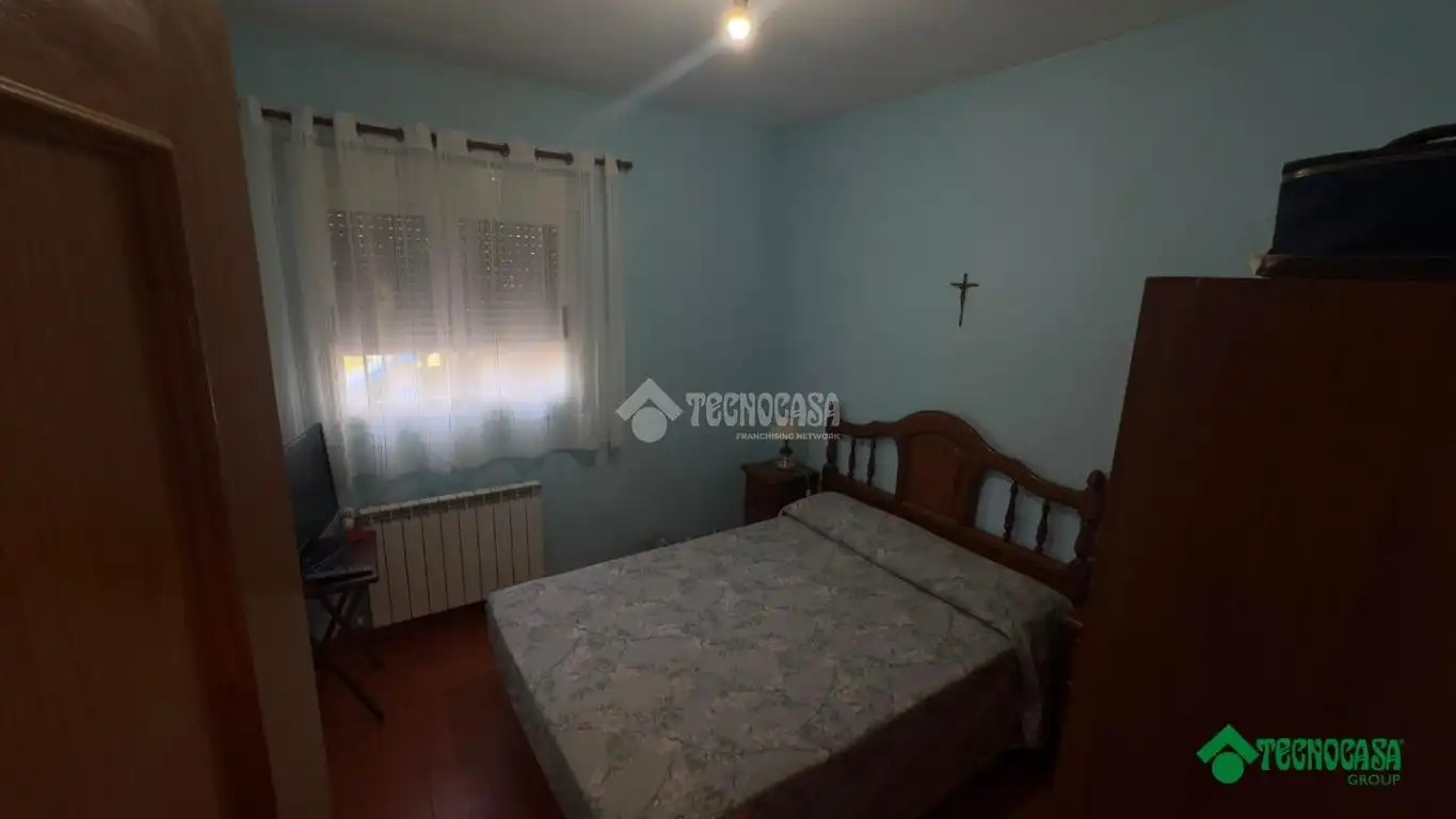 Habitación de Casa o chalet en venta en Illana con Aire acondicionado, Calefacción y Piscina