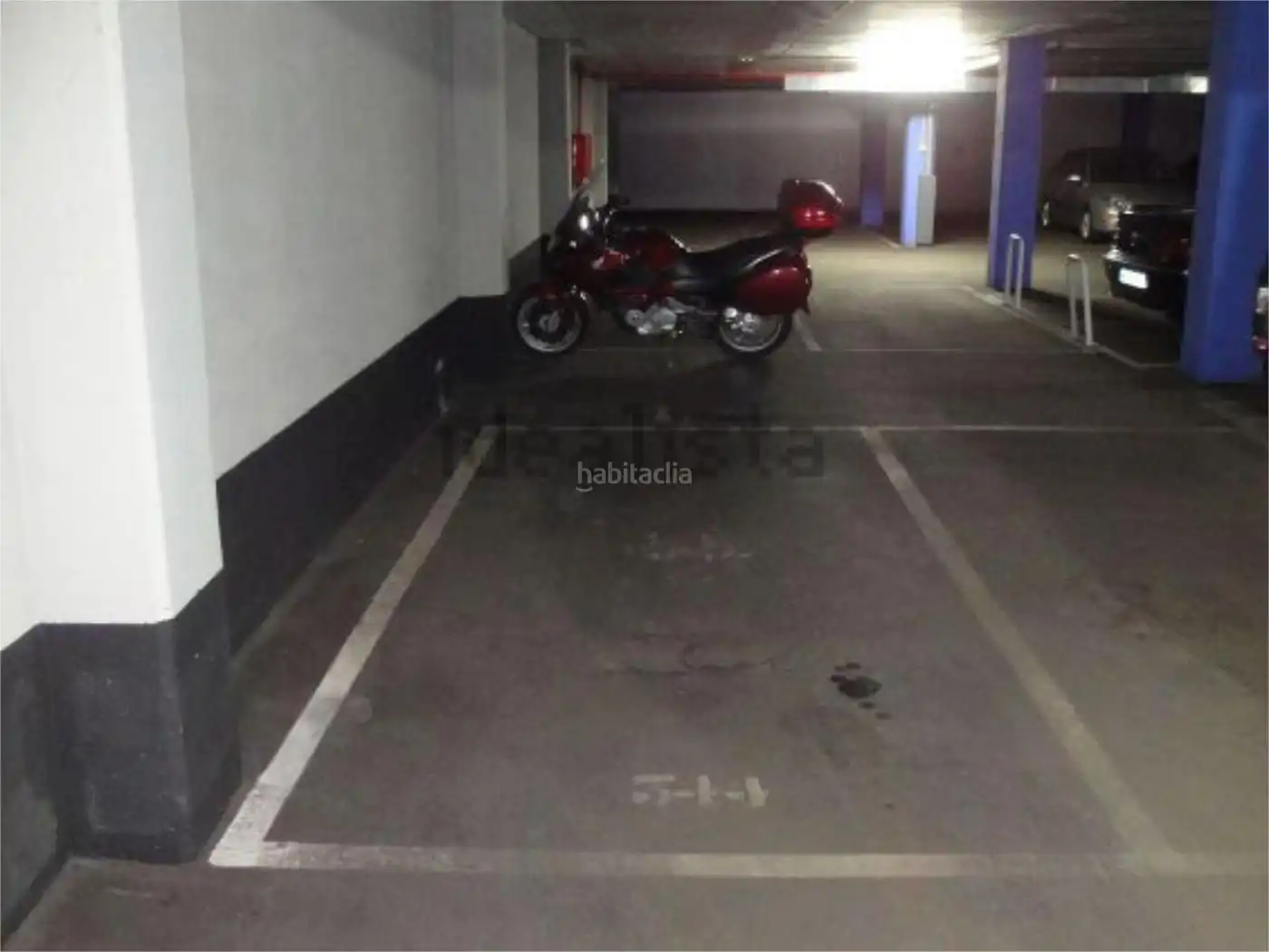 Individual to rent in Calle de la Ilustración 2