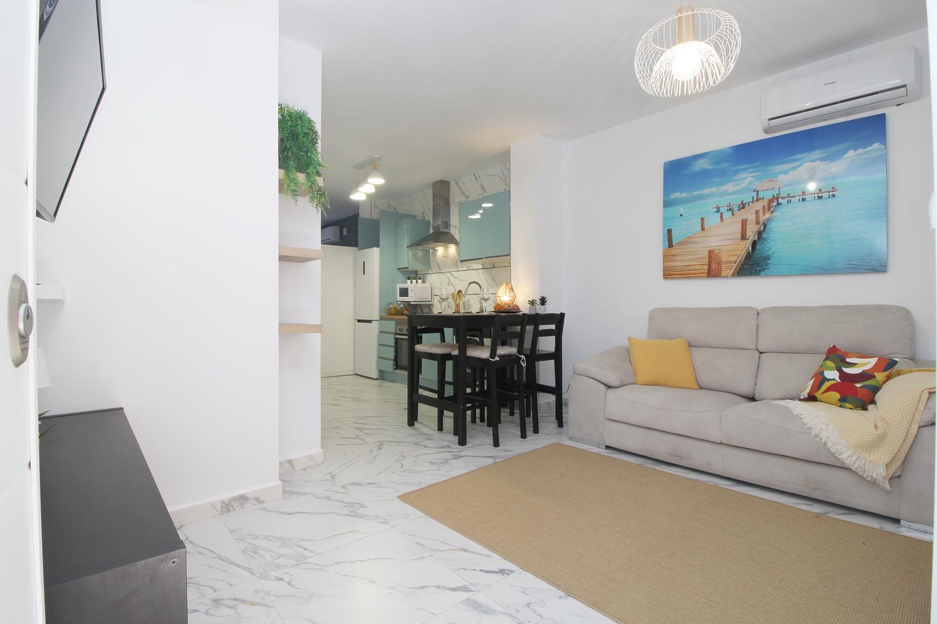 Sala d'estar de Estudi en venda en Málaga Capital amb Aire condicionat, Calefacció i Moblat