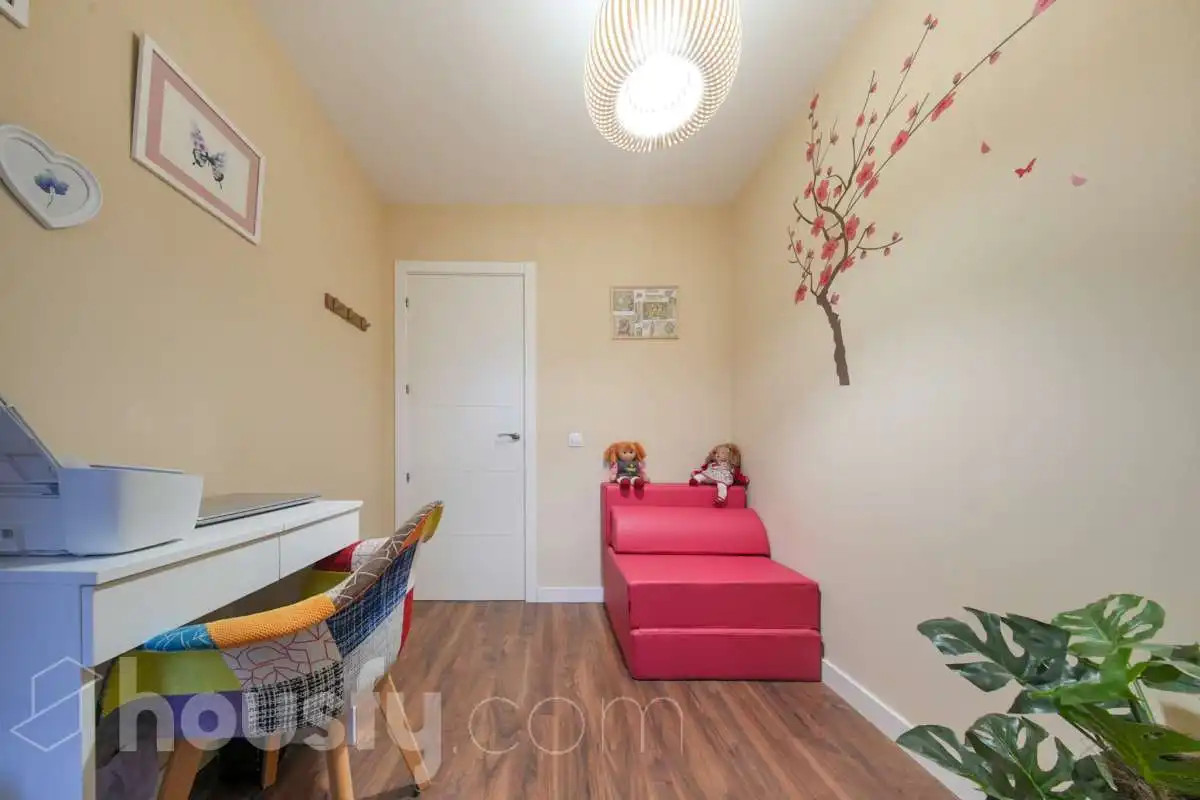 Bedroom of Flat for sale in Usera