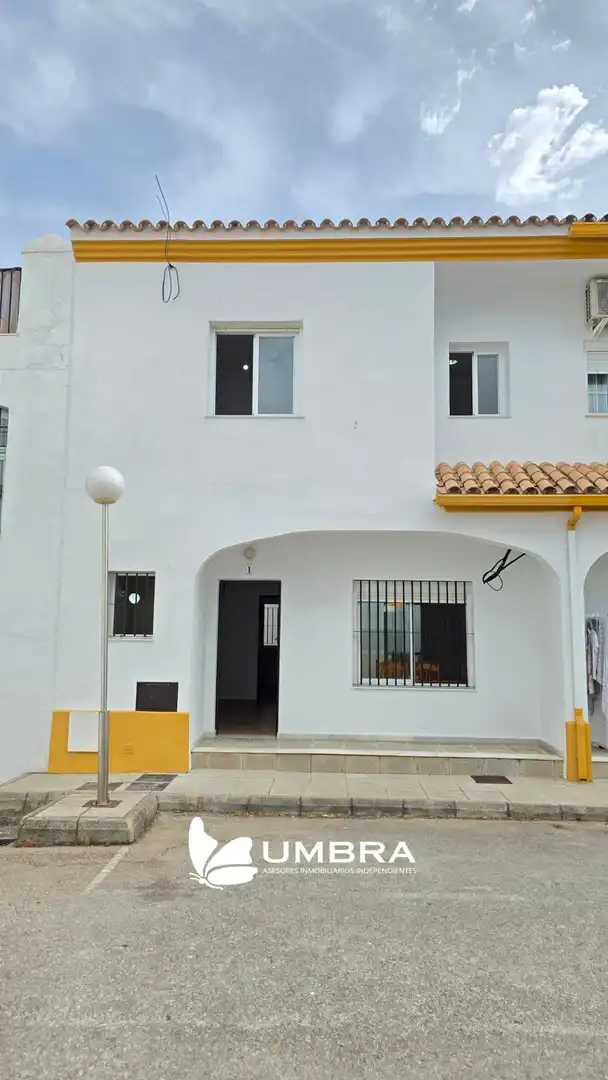 Exterior view of Detached homes for sale in Jerez de la Frontera