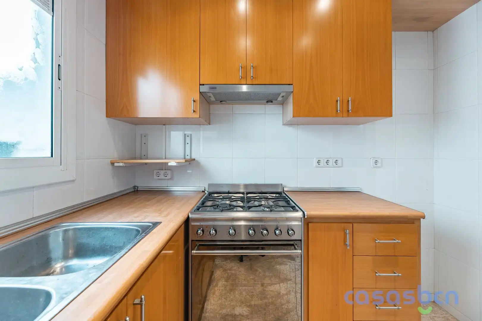 Cocina de Piso en venta en Gavà con Calefacción