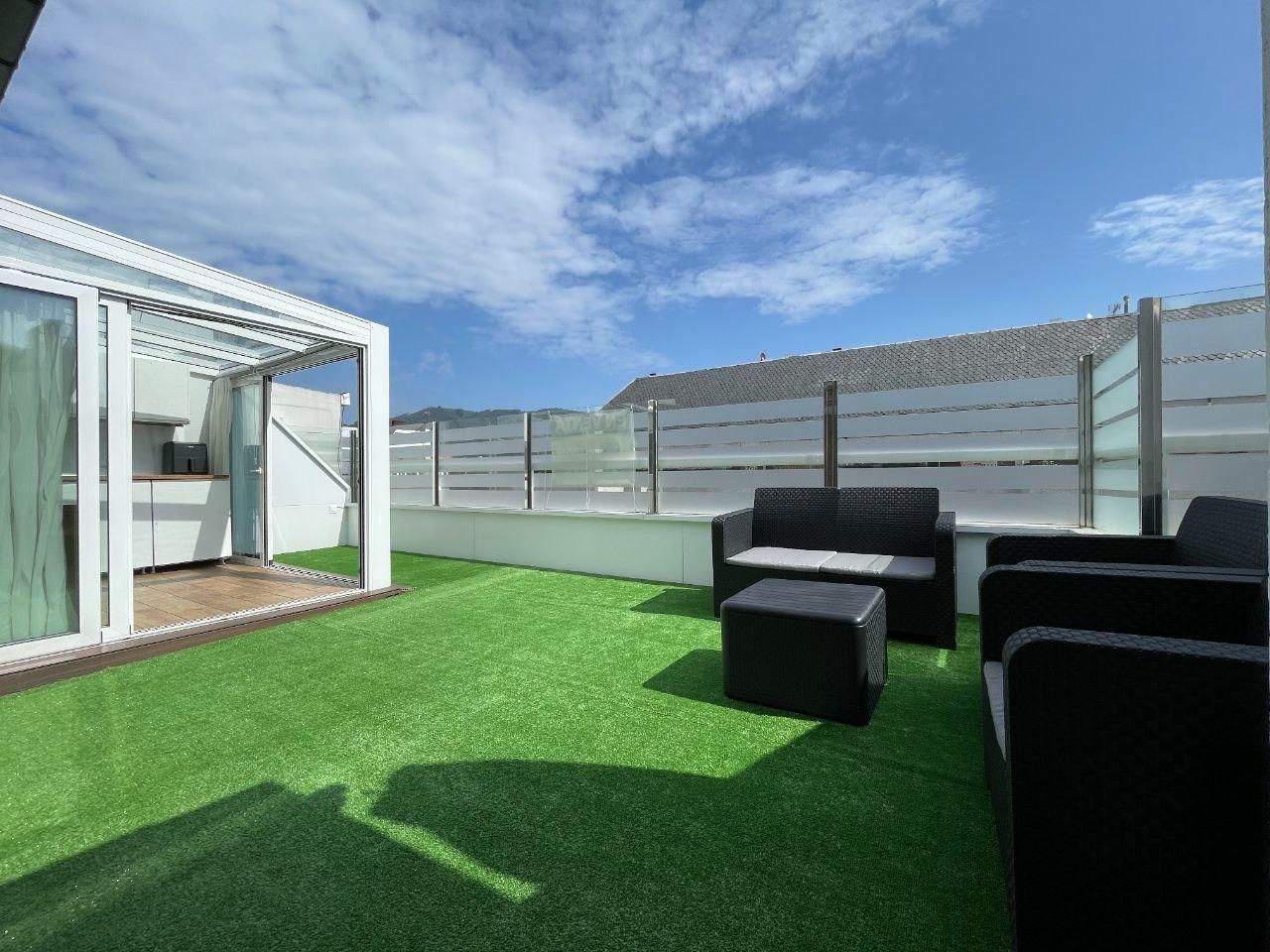 Terrassa de Àtic en venda en Oviedo  amb Calefacció, Parquet i Terrassa