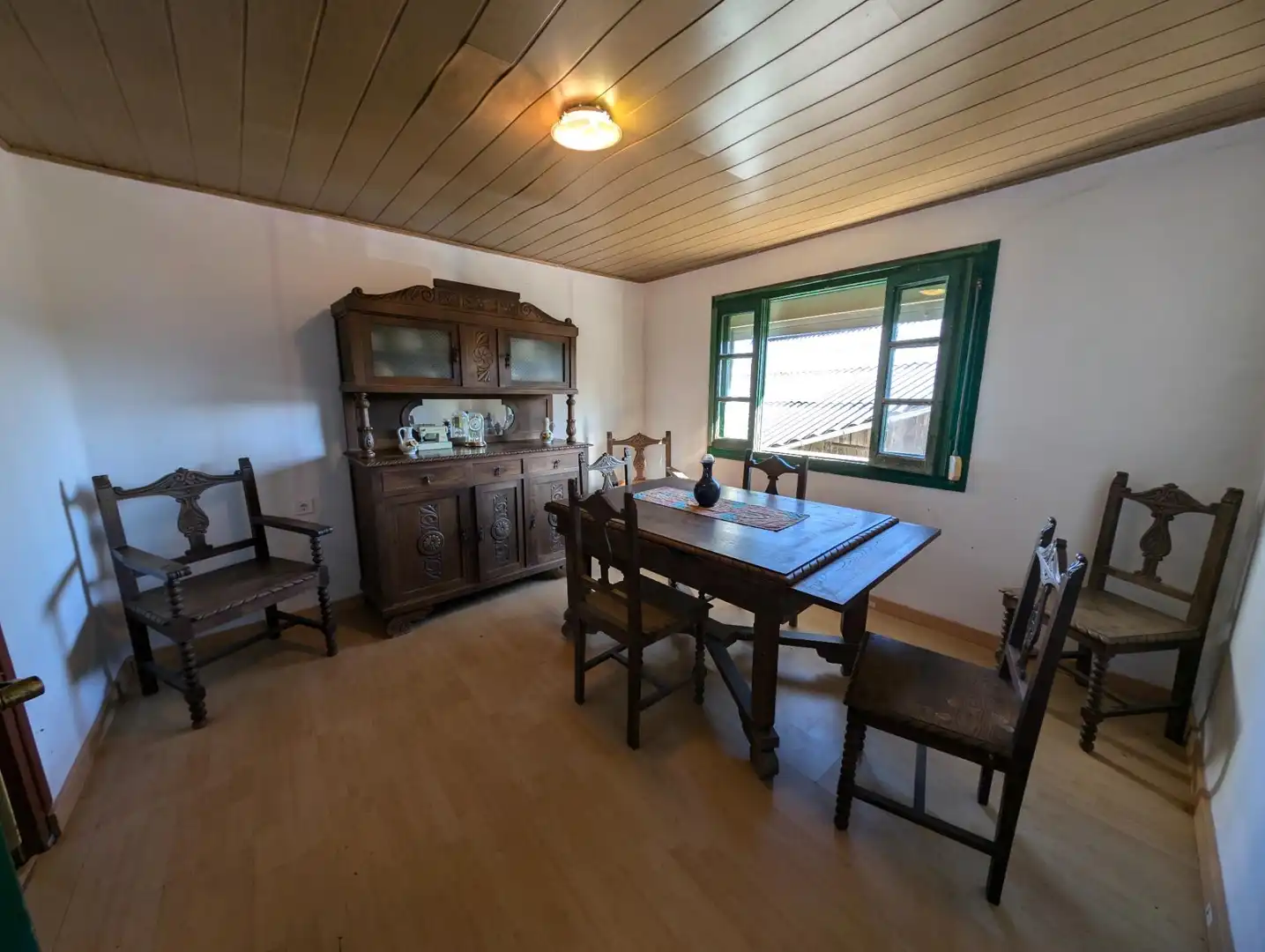 Comedor de Casa o chalet en venta en Salas con Jardín privado, Terraza y Trastero