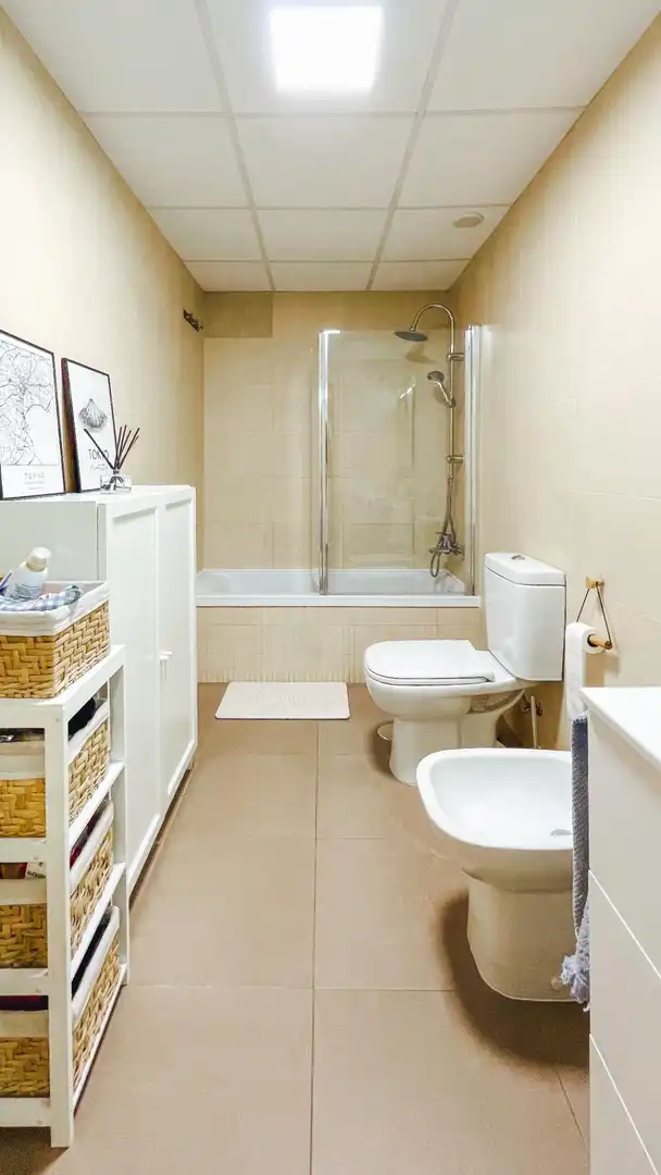 Baño de Apartamento en venta en Benidorm