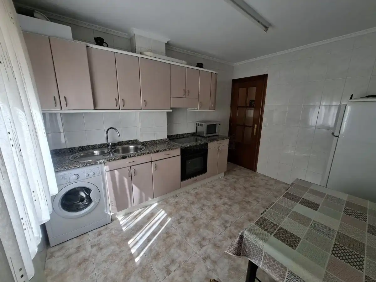 Cuina de Apartament en venda en Vitoria - Gasteiz amb Calefacció, Parquet i Traster