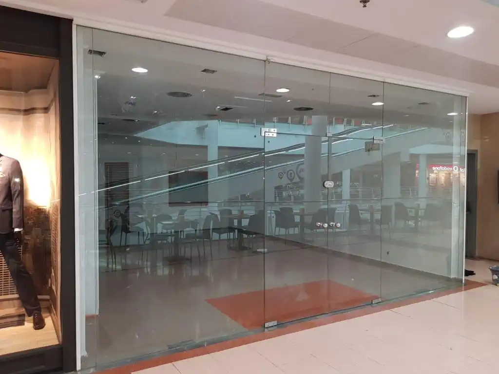 Commercial properties for sale in Fontsanta - Fatjó