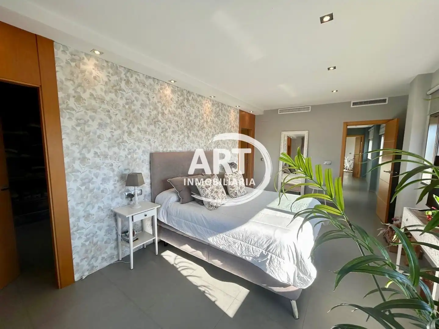 Habitación de Casa o chalet en venta en Llíria con Aire acondicionado, Calefacción y Jardín privado
