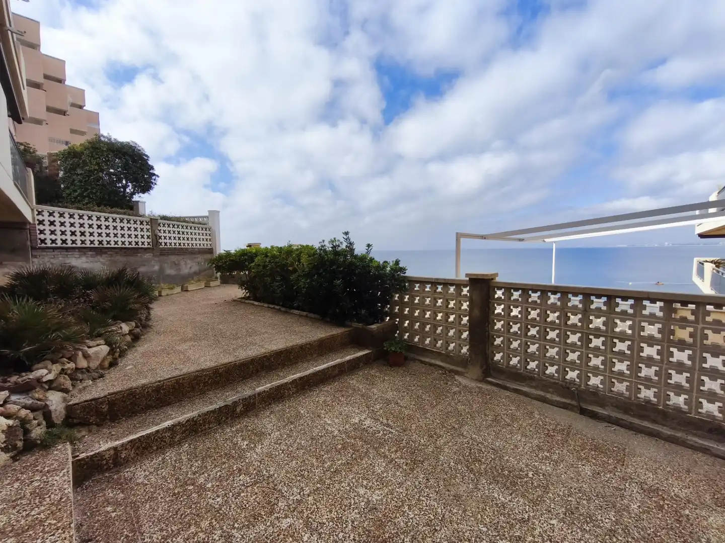Piso con terraza en venta en Carrer de la Cala de la Font 14, imagen 19