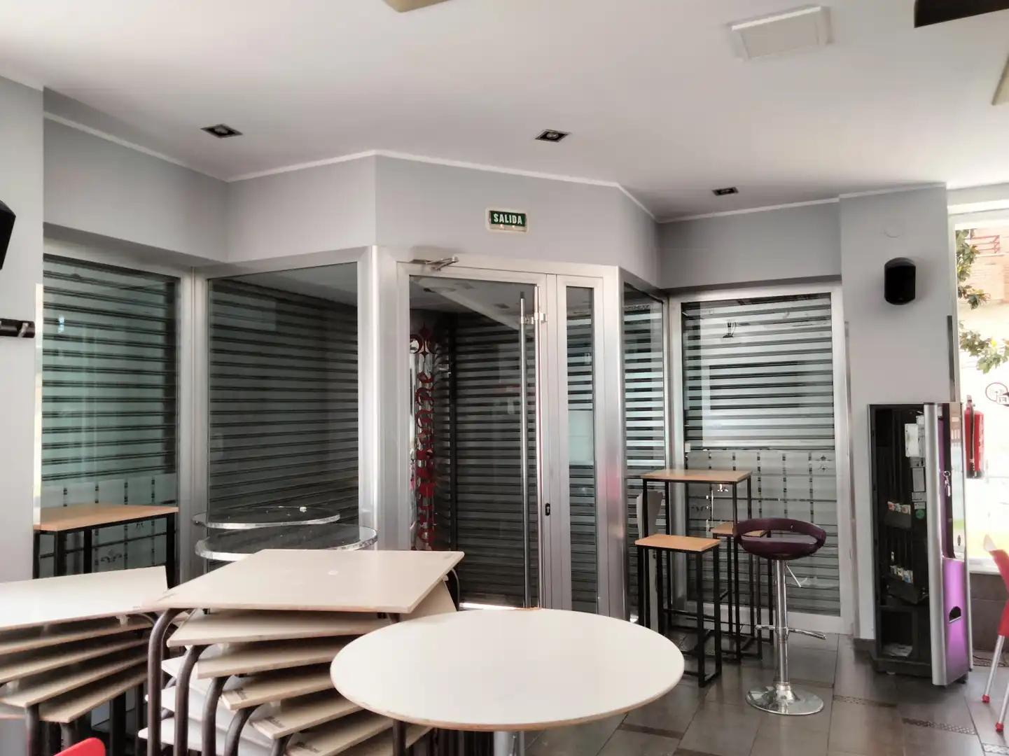 Locale commerciale in cessione a Oeste, imagen 6