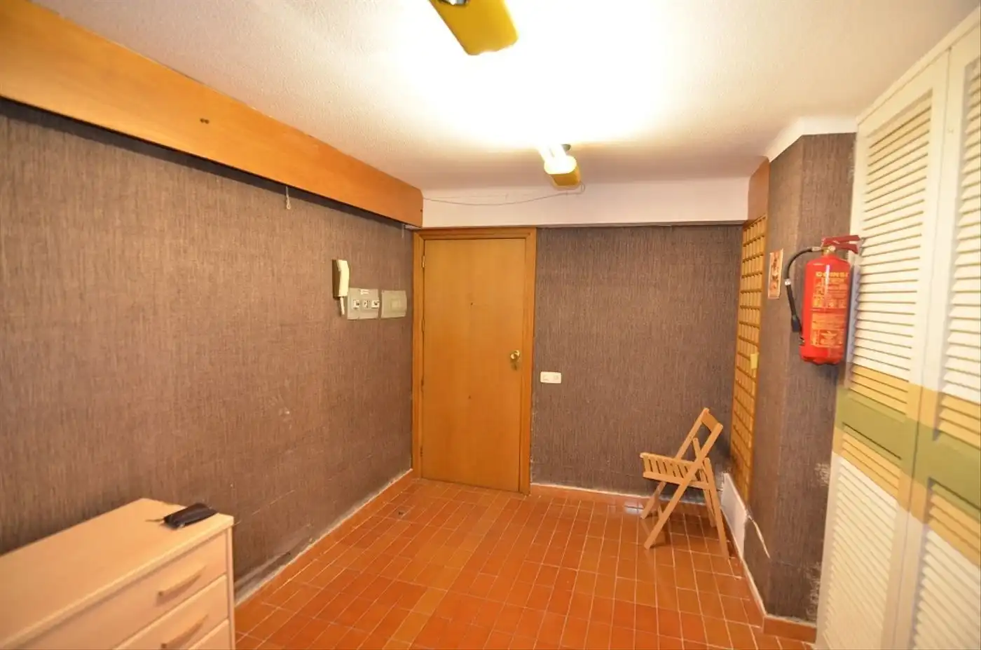 Local en venta en Tarragona con Aire acondicionado y Amueblado