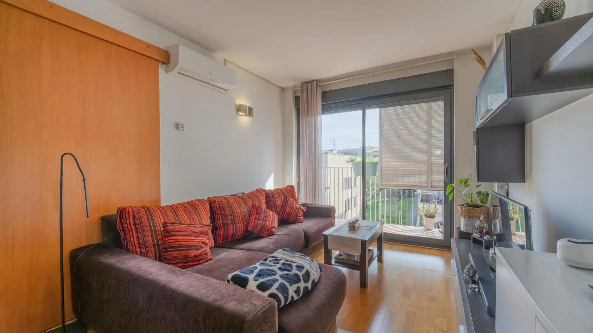 Sala de estar de Ático en venta en Girona Capital con Calefacción