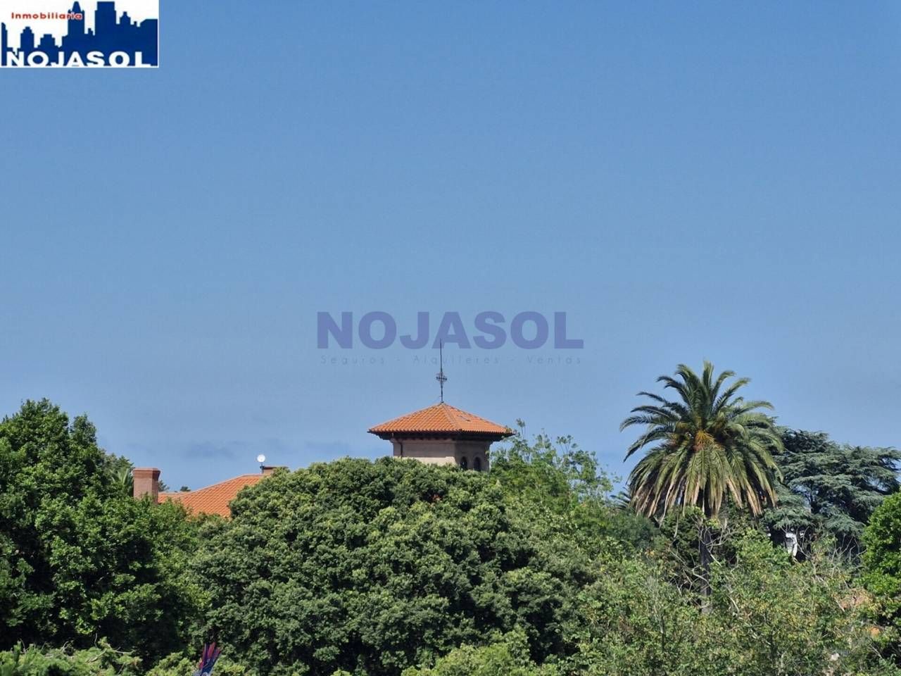 Vista exterior de Apartament en venda en Noja amb Terrassa i Moblat