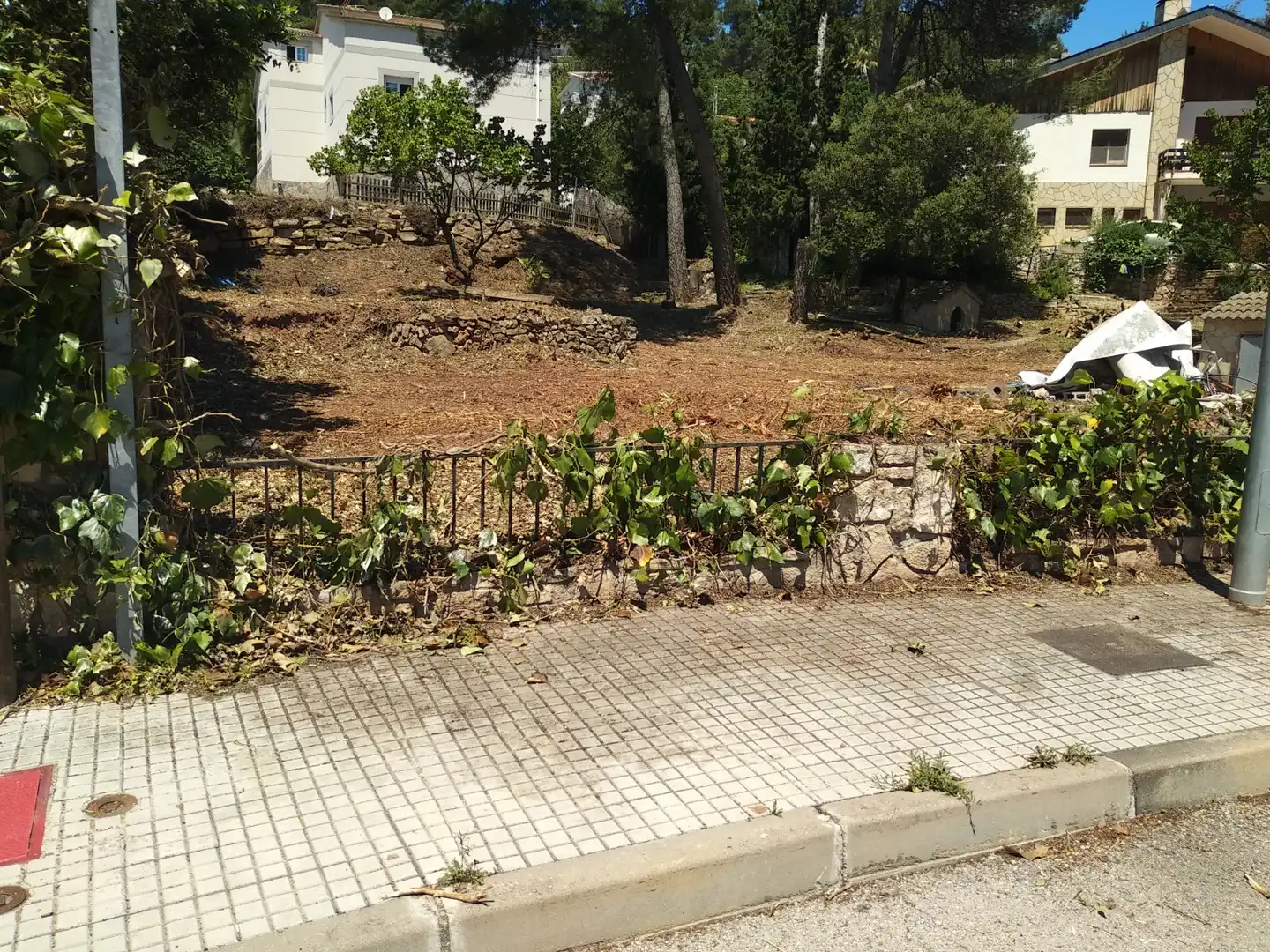 Terreno residencial en venta en Camí de la Creu de l'Aragall 33