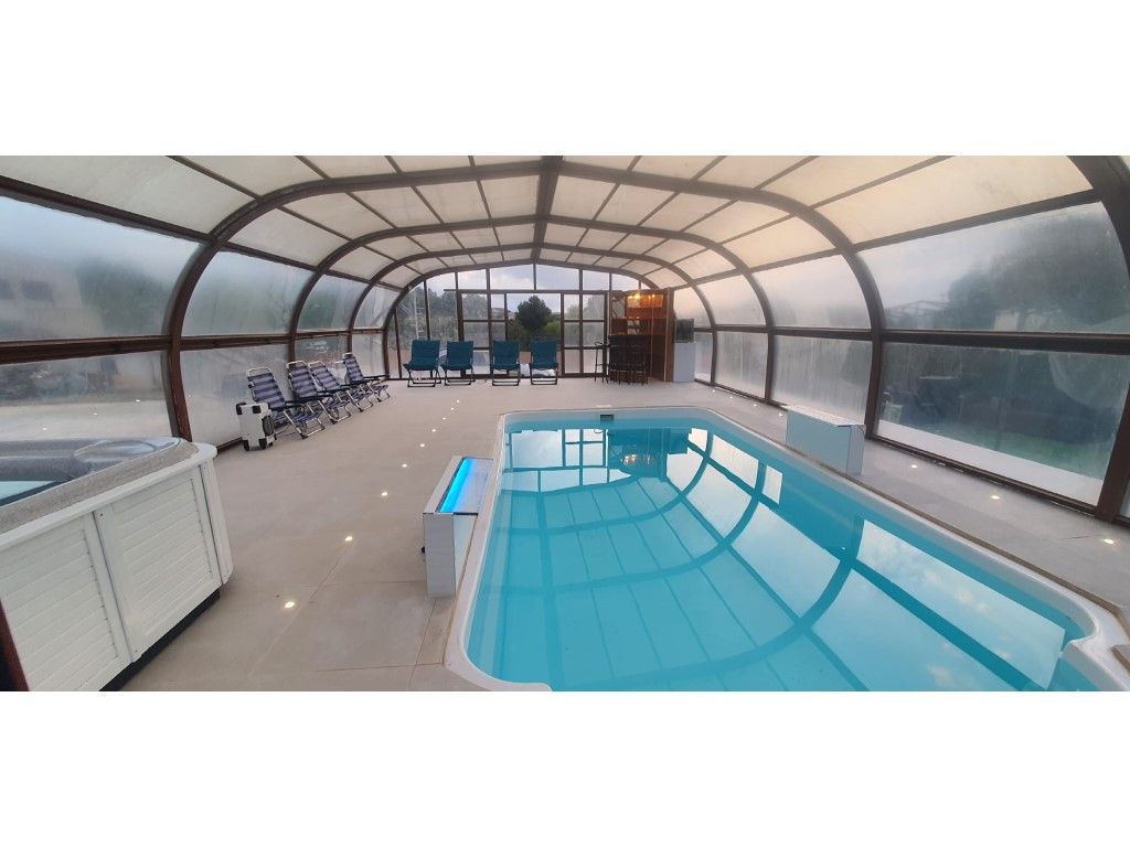 Piscina de Casa o xalet en venda en Turís