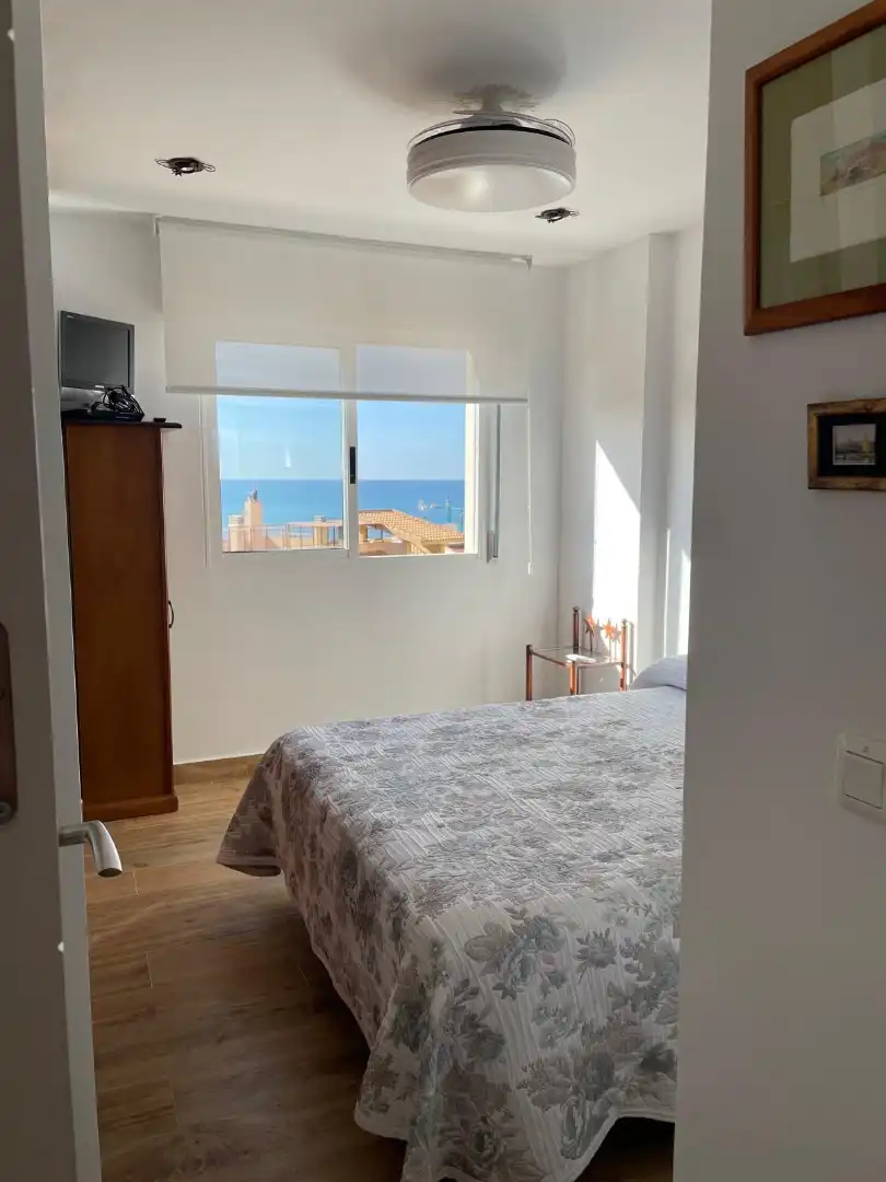 Dormitori de Apartament en venda en Santa Pola amb Aire condicionat, Parquet i Terrassa