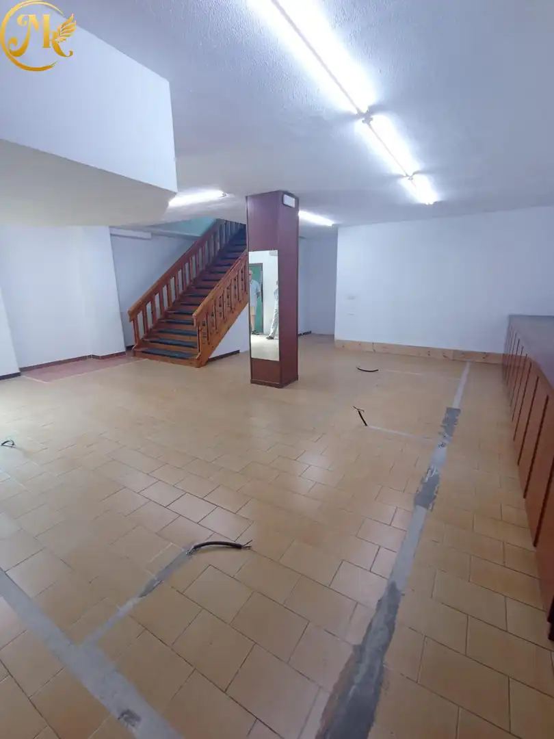 Commercial properties for rent in Santander