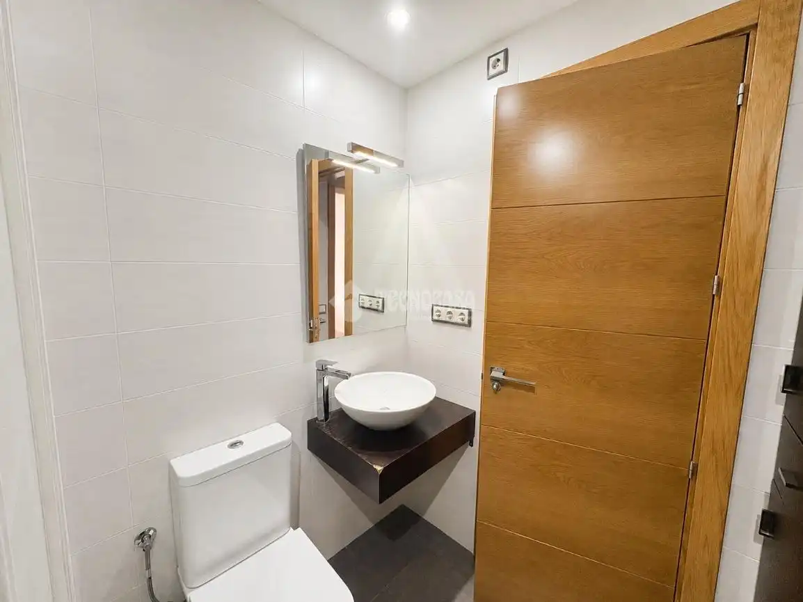 Baño de Piso en venta en Boadilla del Monte con Amueblado