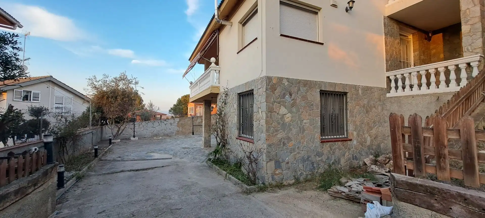 Casa con piscina en venta en Sud, imagen 2