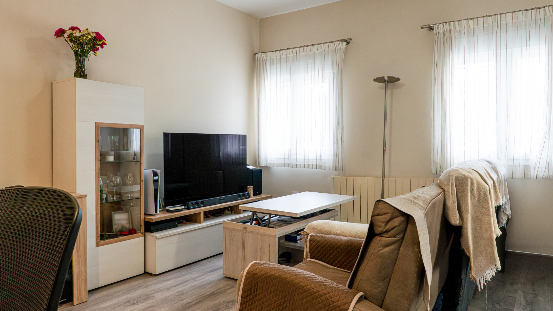 Sala d'estar de Estudi en venda en  Madrid Capital amb Aire condicionat i Calefacció