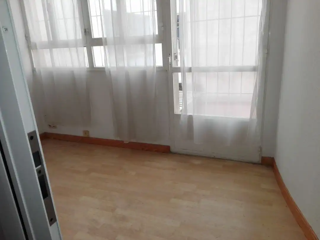 Dormitori de Oficina de lloguer en Centro