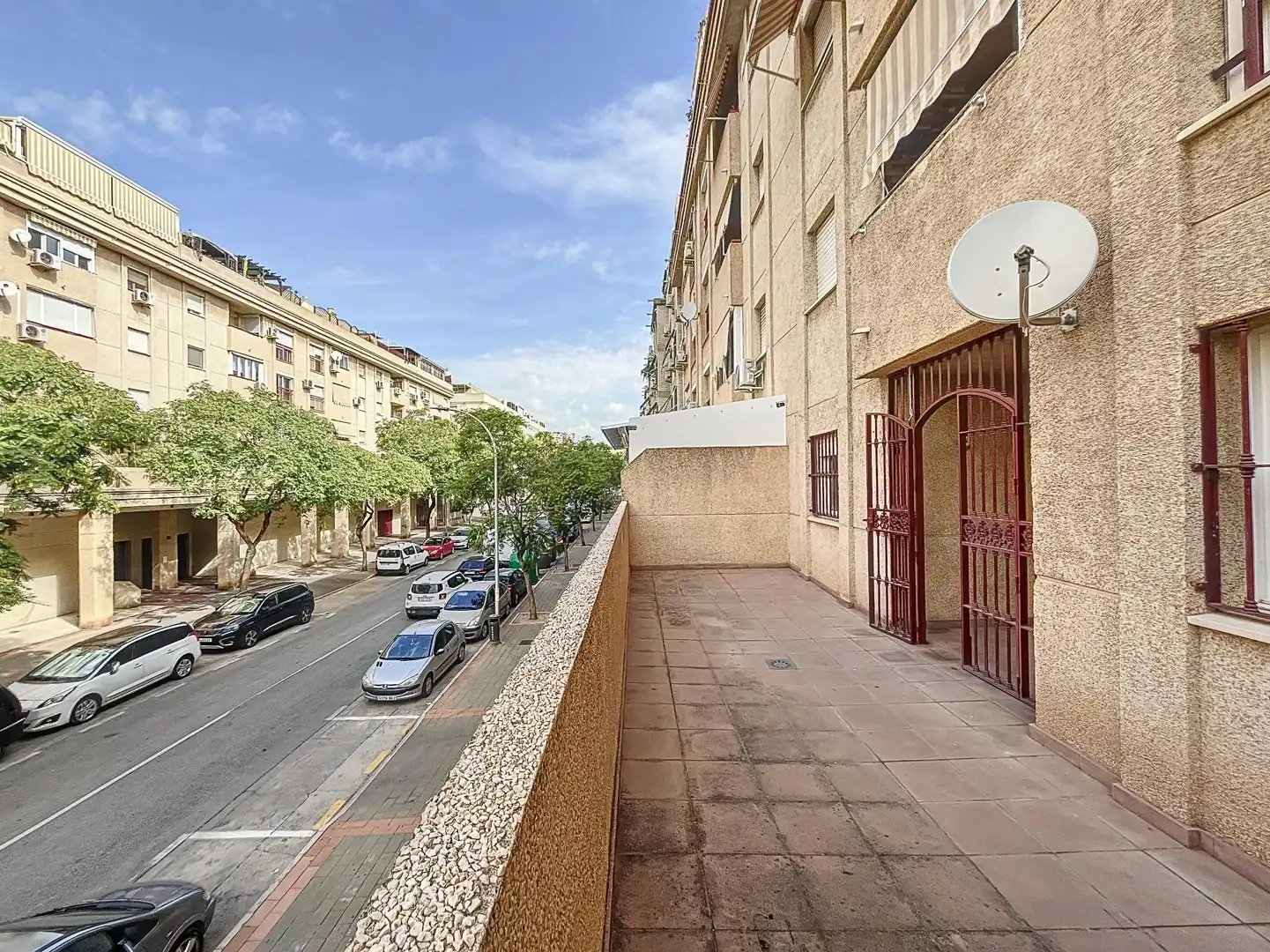 Vista exterior de Pis per a compartir en Málaga amb Terrassa, Moblat i Rentadora