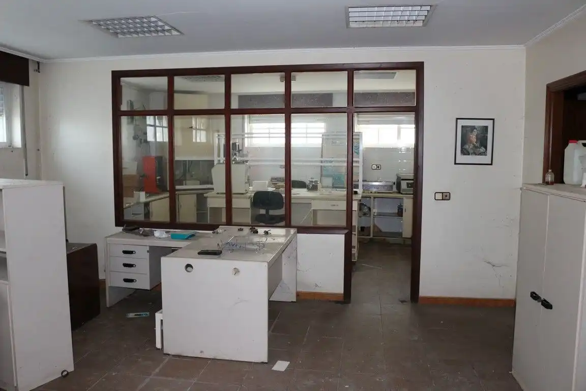Nau industrial de lloguer en Valdoviño