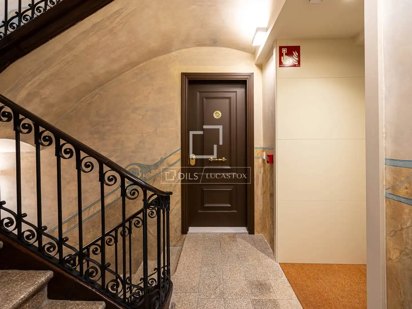 Piso en venta en Barcelona con Aire acondicionado, Terraza y Piscina