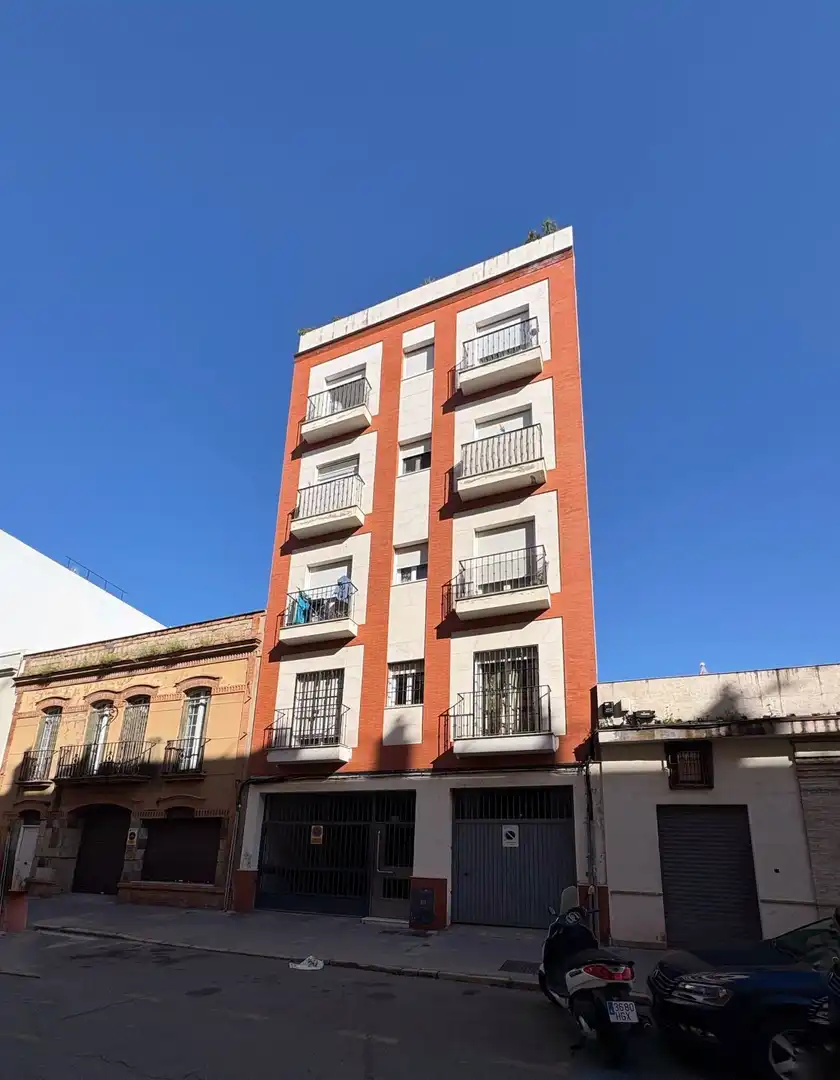 Vista exterior de Pis en venda en Huelva amb Aire condicionat i Calefacció