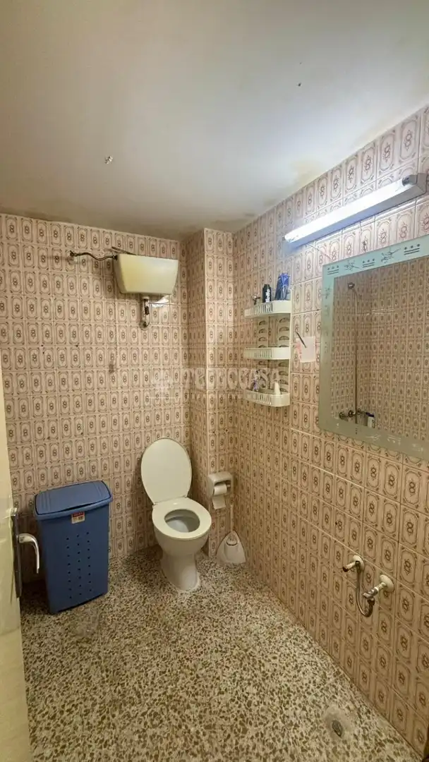 Piso en venta en C. Luz Casanova, Cartuja