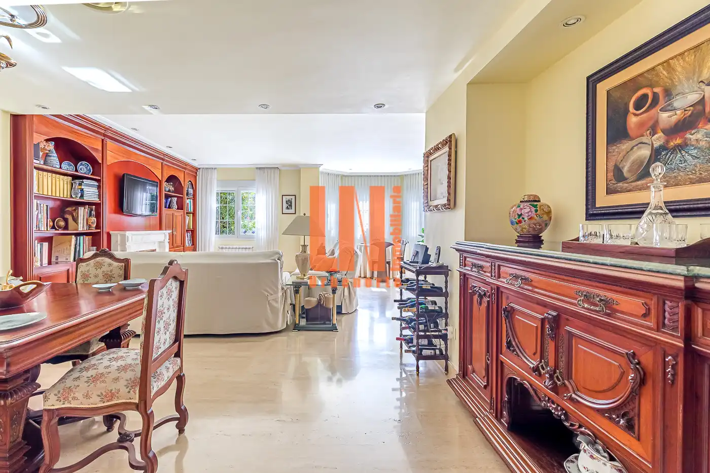 Sala de estar de Casa adosada en venta en Madrid con Aire acondicionado, Calefacción y Jardín privado