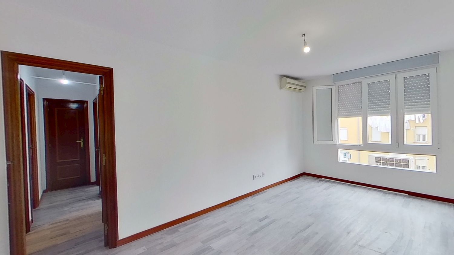 Bedroom of Flat to rent in  Madrid Capital  with Air Conditioner, Heating and Private garden