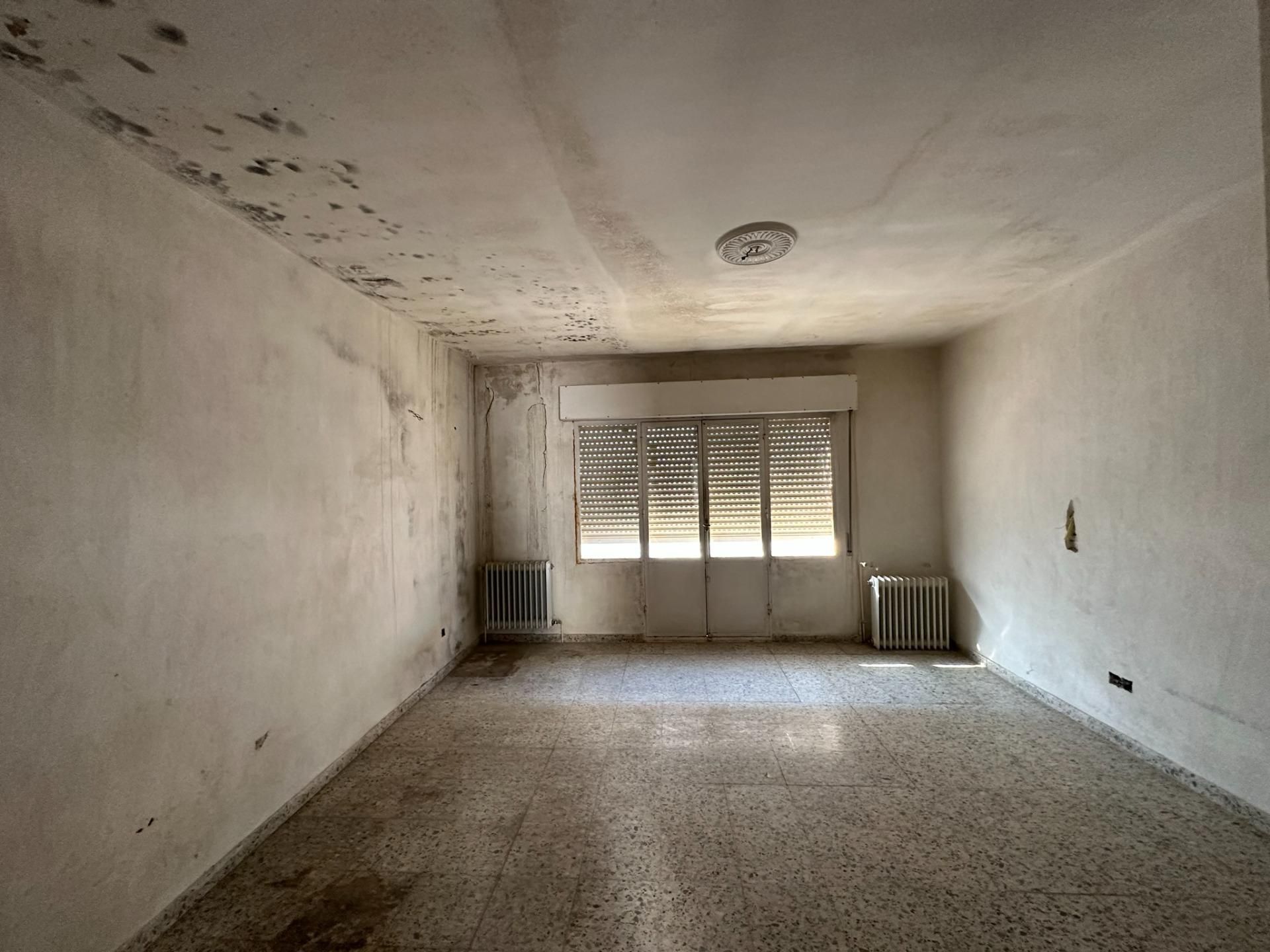 Living room of Single-family semi-detached for sale in Tarancón  with Heating and Terrace